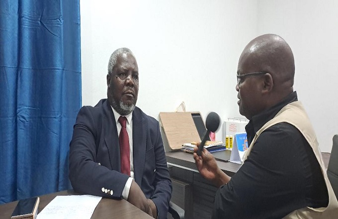 Digne Elvis Okombi Tsalissan déterminé à tirer les jeunes entrepreneurs congolais  vers le haut à travers l’AGAE