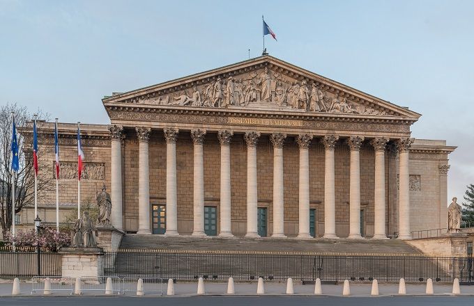 Palais Bourbon: Michel Innocent Peya promeut la cause écologique portée par Denis Sassou Nguesso à l'Assemblée Nationale Française à Paris