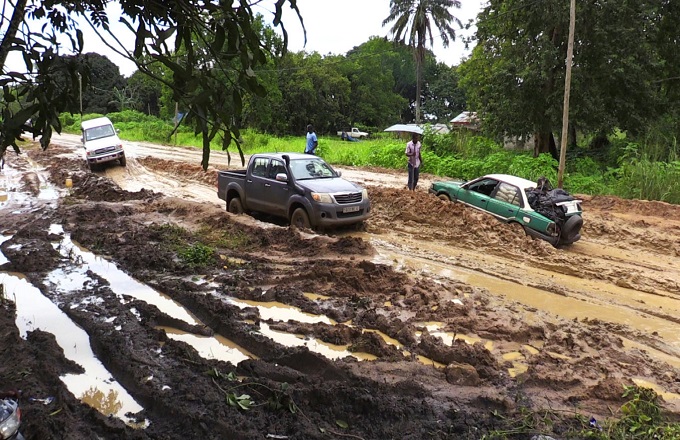 Congo : La route nationale N°2 coupée en deux